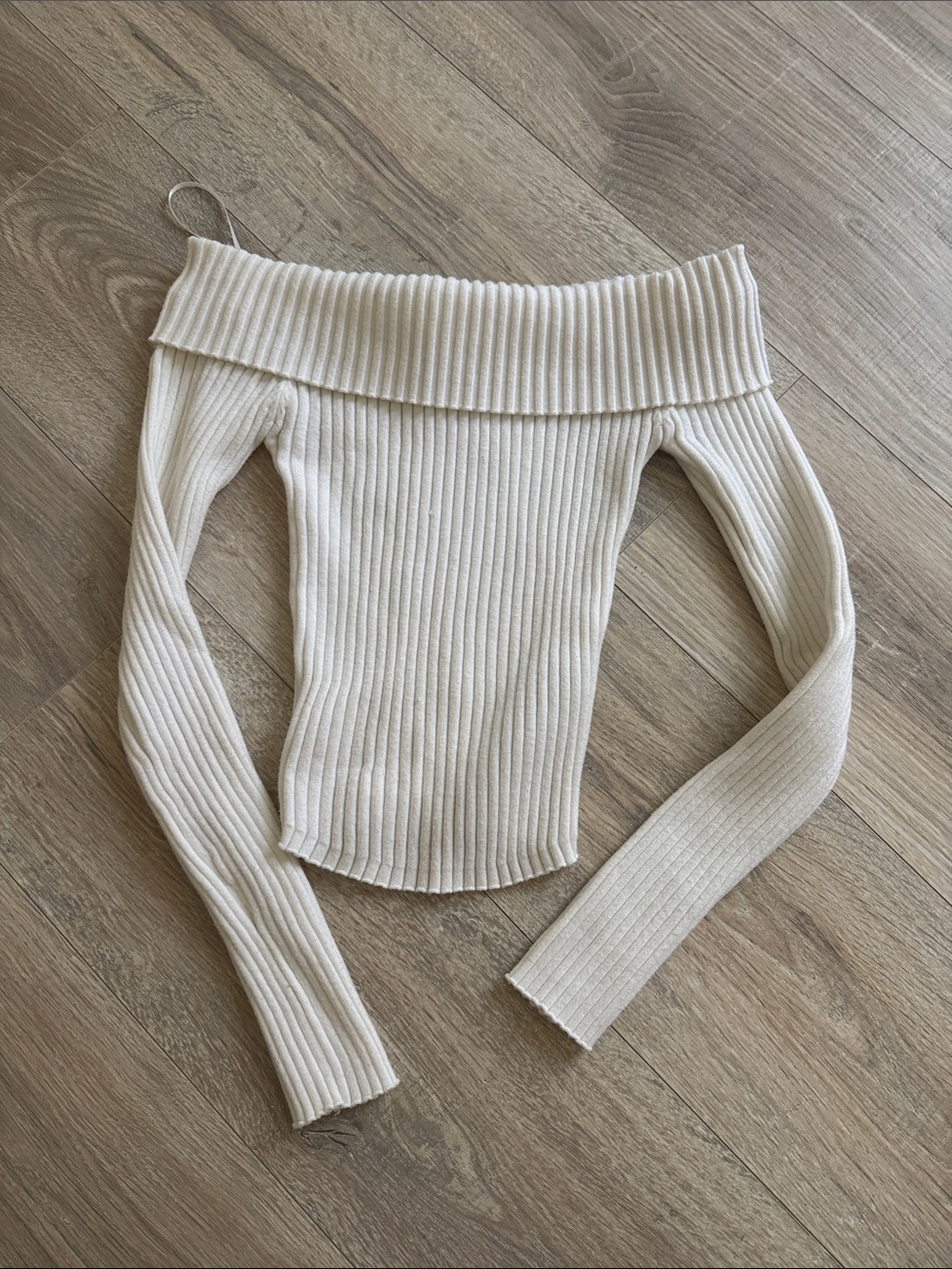 Edikted Off-The-Shoulder Ribbed Knit Sweater in Cream